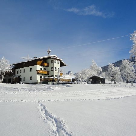 Bed and Breakfast Schnoellhof Санкт-Мартин-ам-Тенненгебирге Экстерьер фото